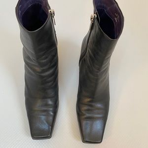 Woman’s Liz Claiborne Ankle Boots